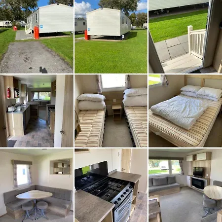 Caravan - Sleeps Up To 8 & Free Parking *
